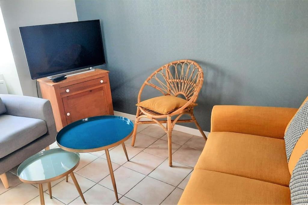 Maison De Pecheur Renovee Avec Cour Proche Du Port Les Sables-dʼOlonne Buitenkant foto