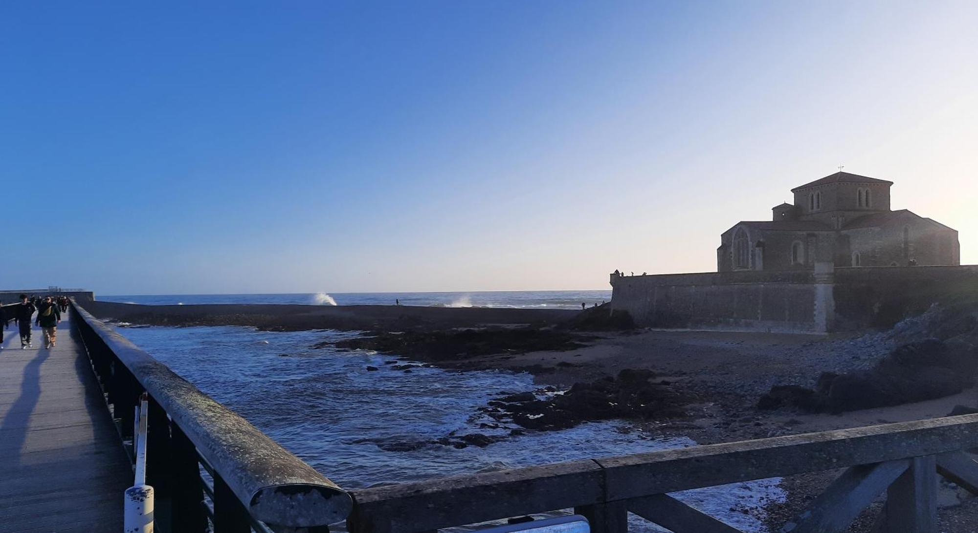 Maison De Pecheur Renovee Avec Cour Proche Du Port Les Sables-dʼOlonne Buitenkant foto